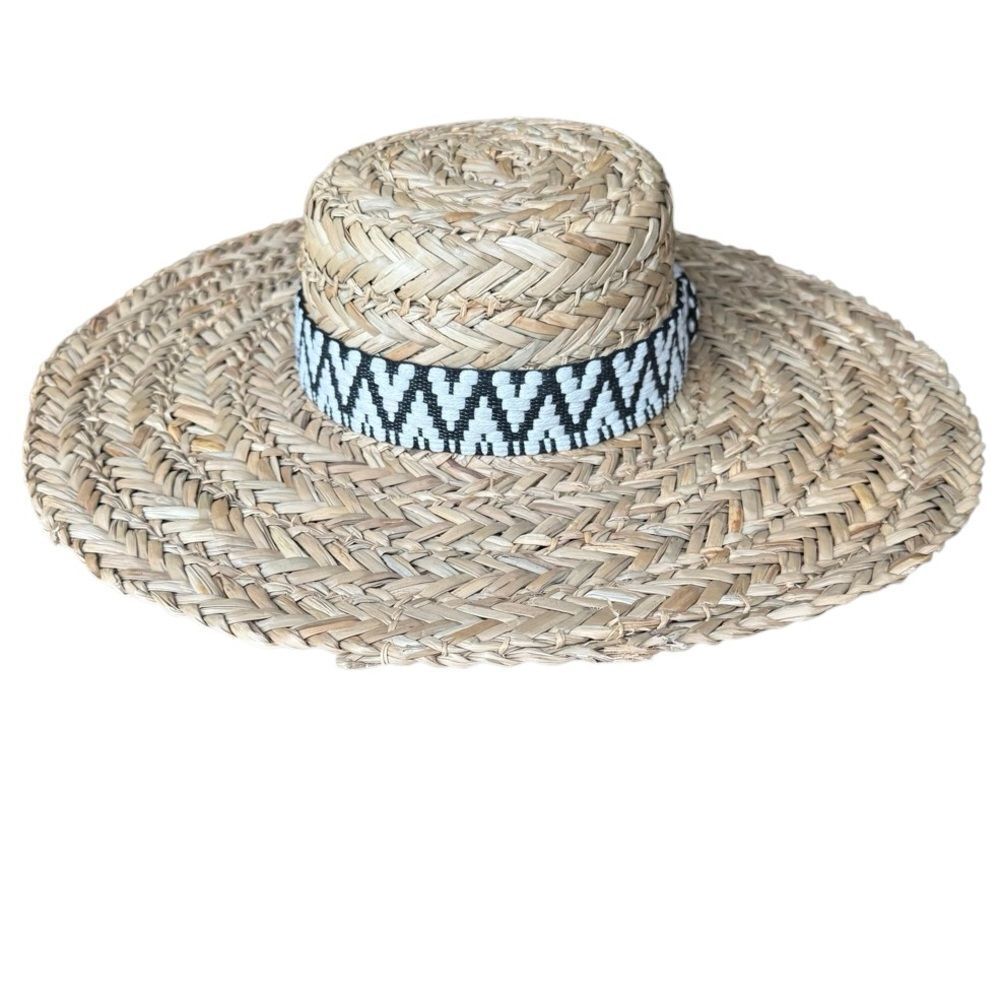 Universal Thread Straw Hat Large Flat